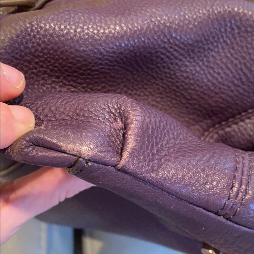 Purple/Plum Michael Kors bag - Picture 2 of 12